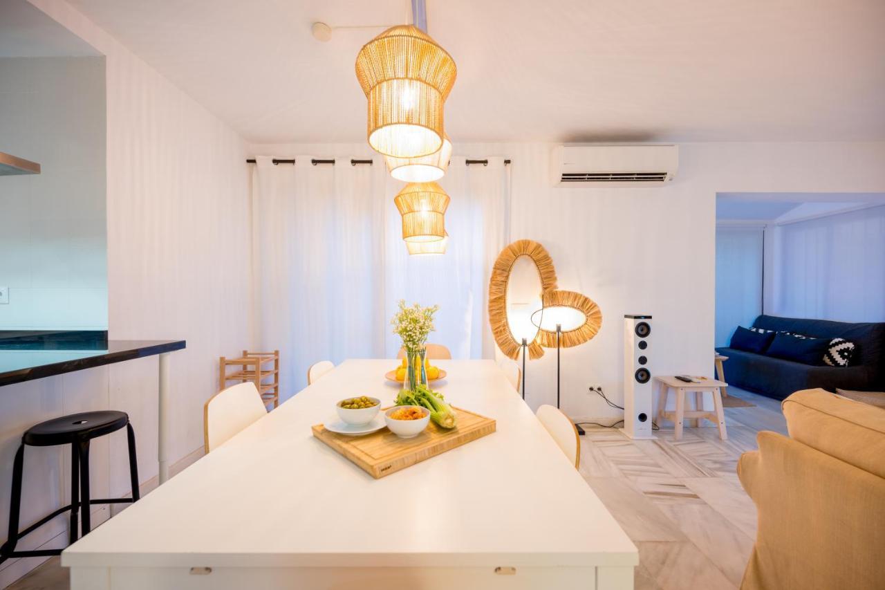 Typical Beach House Las Chapas Playa With Heated Pool Марбеля Екстериор снимка