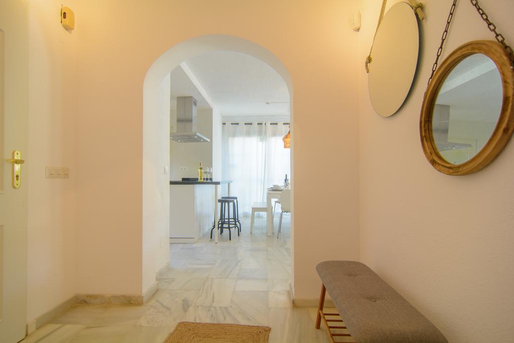 Typical Beach House Las Chapas Playa With Heated Pool Марбеля Екстериор снимка